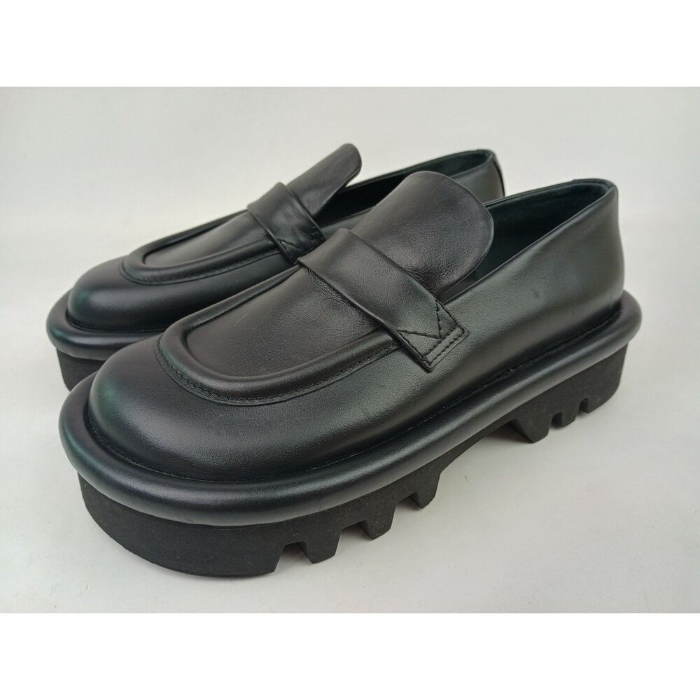 JW Anderson Women's Black Leather Bumper Loafer Shoes Size 39 - Picture 2 of 7